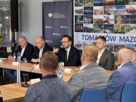 Tomaszowscy przedsiębiorcy spotkali się z ministrem rozwoju i technologii 